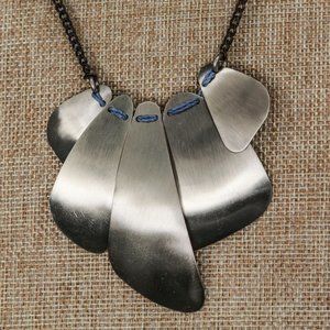 Silver Petal Necklack